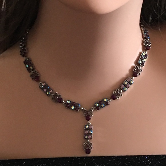 Charmed Madame - Picture 4 of 11